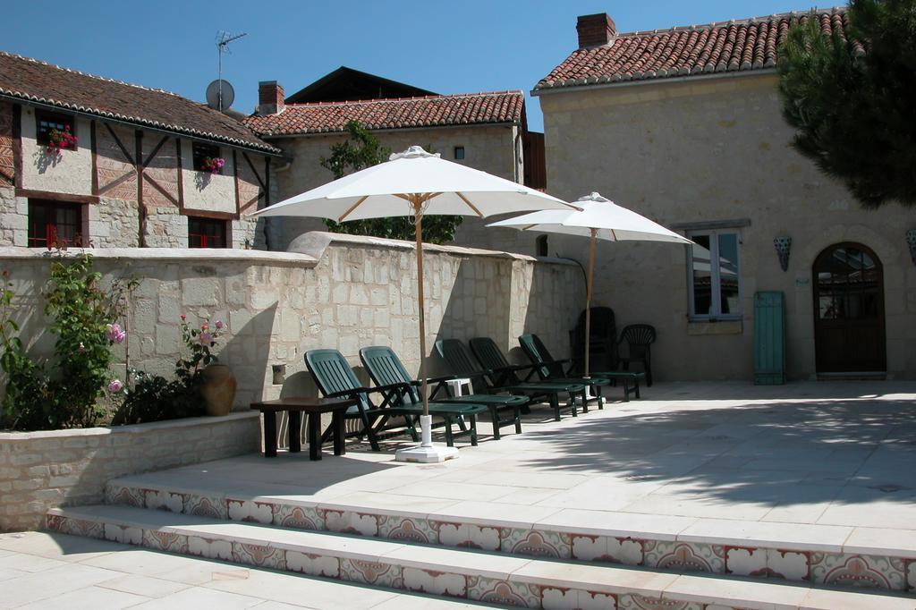 Hotel Troglodyte De La Fosse Meigné Exterior foto