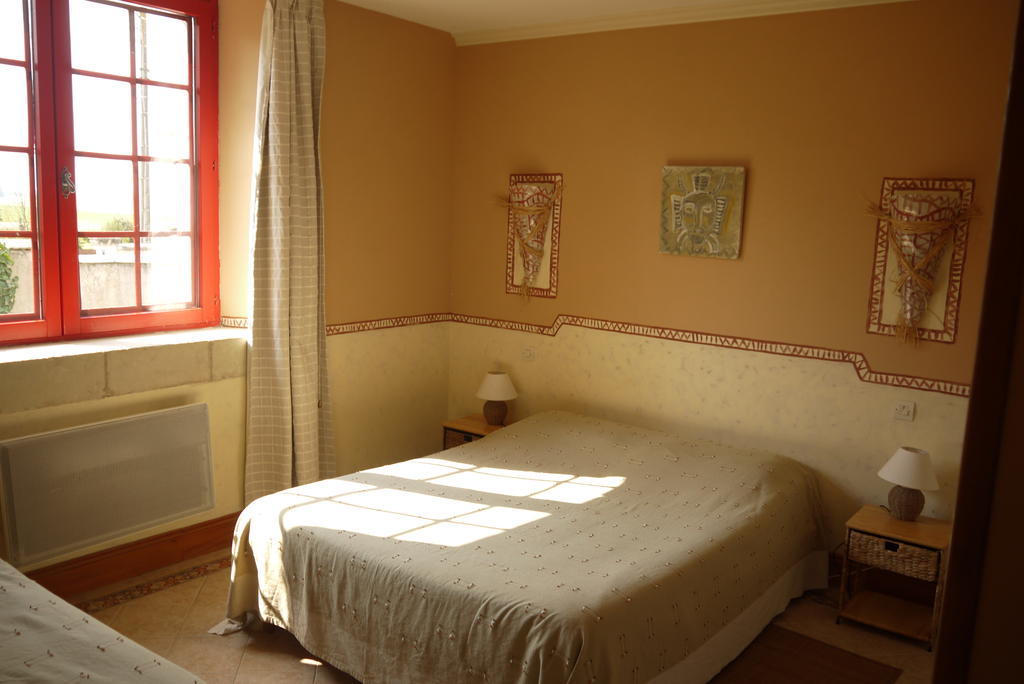 Hotel Troglodyte De La Fosse Meigné Zimmer foto