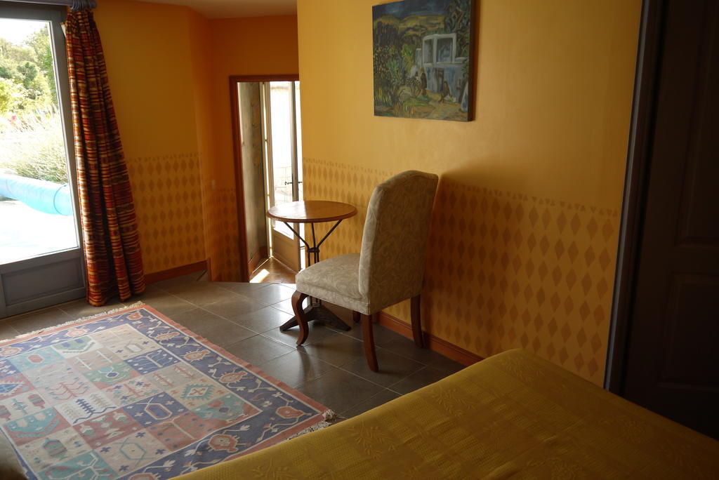 Hotel Troglodyte De La Fosse Meigné Zimmer foto