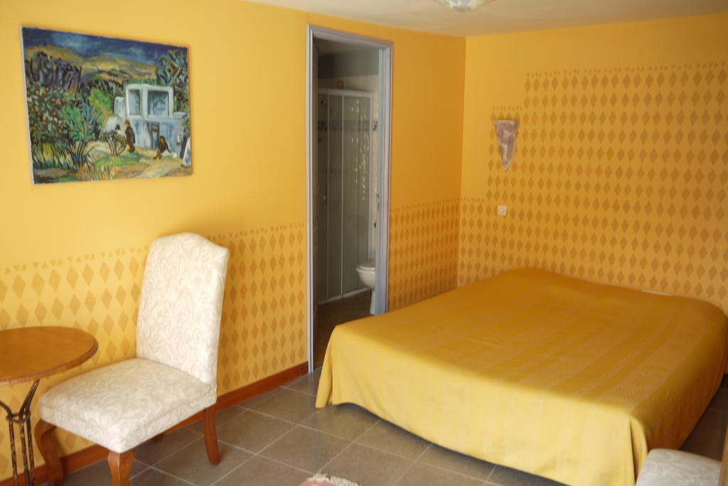 Hotel Troglodyte De La Fosse Meigné Zimmer foto